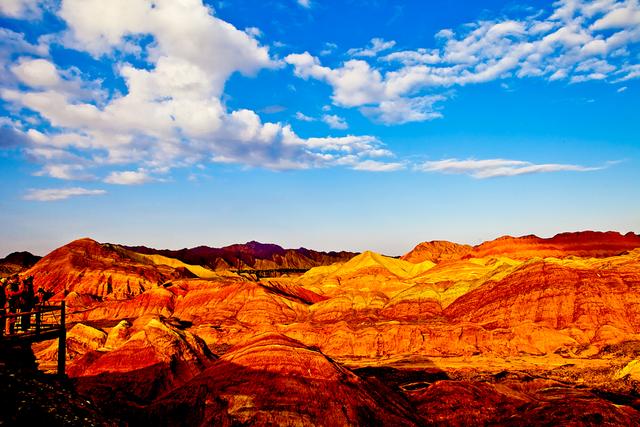 穿越甘肃,暖心的温暖之旅